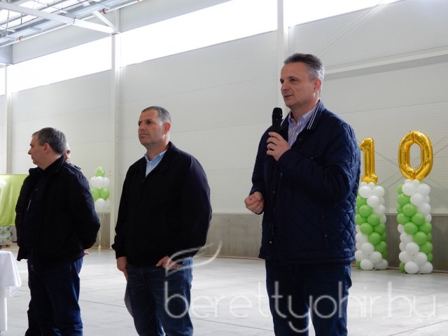 10 éves a Tama Hungary 16